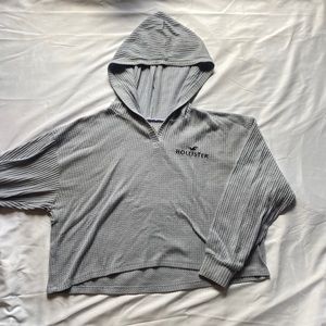 Large hollister waffle material cropped long sleeve sweater hoodie